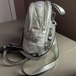 MICHAEL Michael Kors | Bags | Nwt Michael Kors Mini Silver  display picture 2